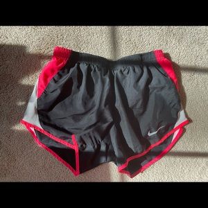 hot pink and black nike running shorts